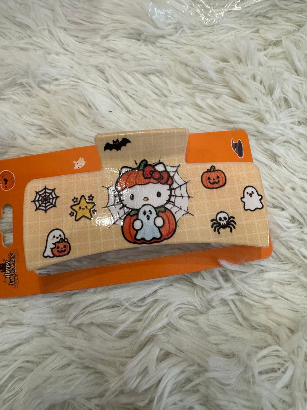 Hello kitty inside a pumpkin Halloween orange large hair claw #hello kitty